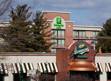 Holiday Inn Hotel & Suites Des