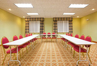Holiday Inn Express Hotel & Suites Goshen