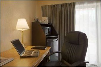 Holiday Inn Express Hotel & Suites Prince Albert