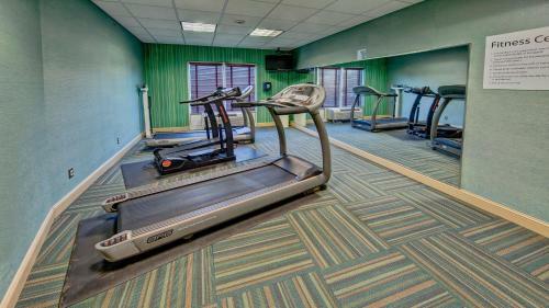 Holiday Inn Express Hotel & Suites London