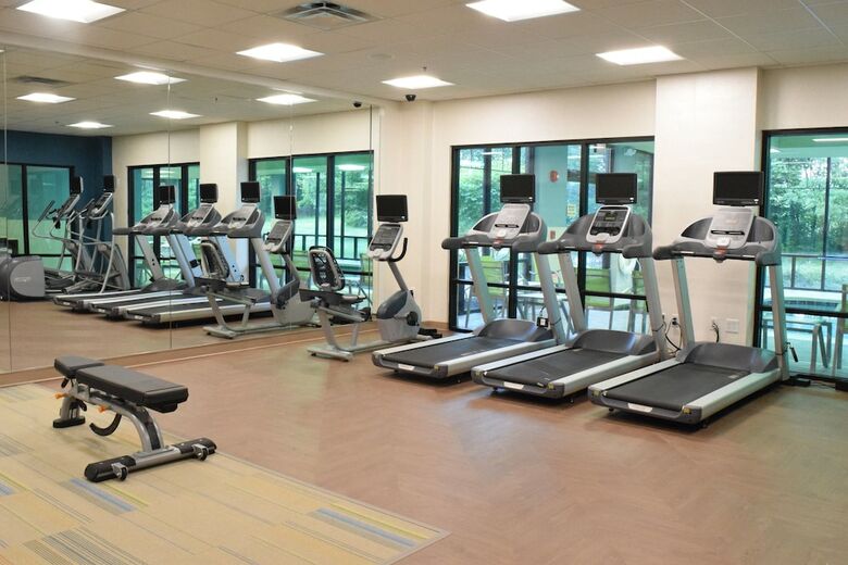 Holiday Inn Express Hotel & Suites Rochester Webster