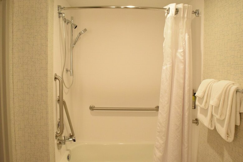 Holiday Inn Express Hotel & Suites Rochester Webster