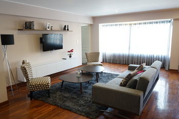 Miraflores Luxury Apartments - Bolognesi
