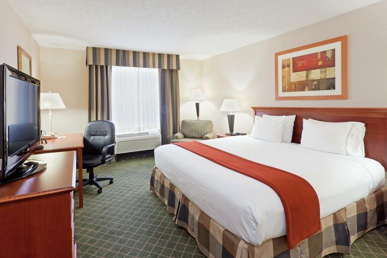 Holiday Inn Express Hotel & Suites Kent State University