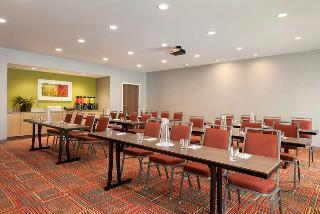 Hotel Home2 Suites By Hilton Menomonee Falls Milwaukee