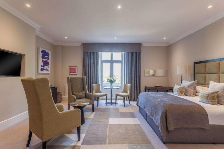 Oatlands Park Hotel