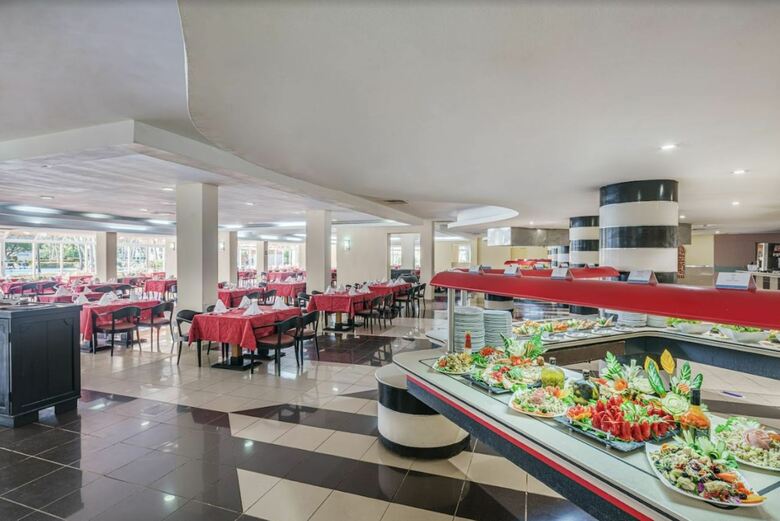 Hotel Occidental Arenas Blancas