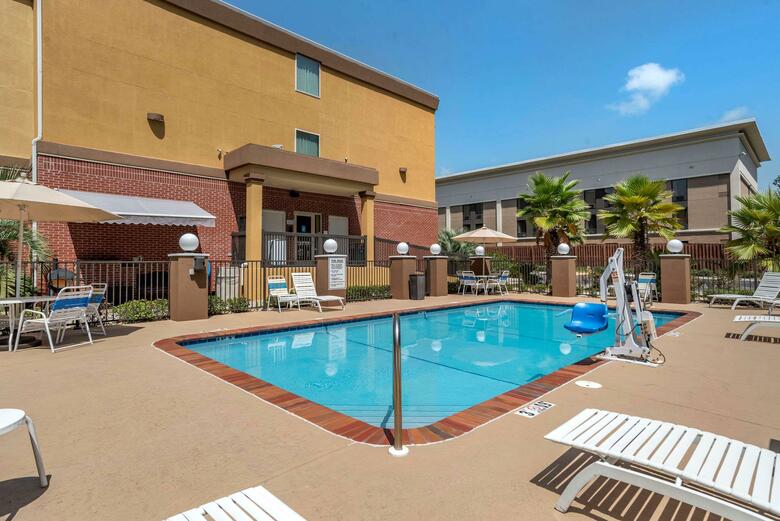 Hotel Comfort Suites Biloxi