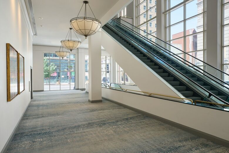 Renaissance St. Louis Grand & Suites Hotel