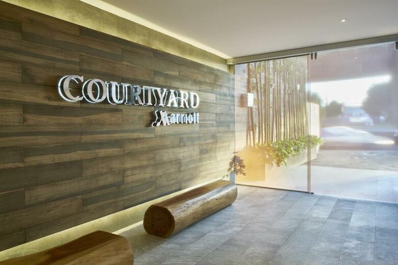 Hotel Courtyard By Marriott Mexico City Toreo