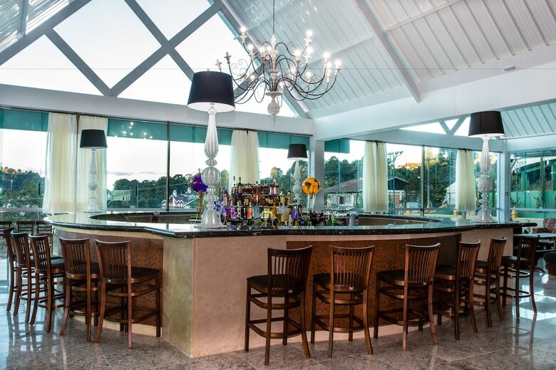 Hotel Dan Inn Premium Campos Do Jordao