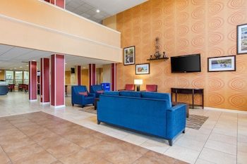 Holiday Inn Express Hotel & Suites Canton