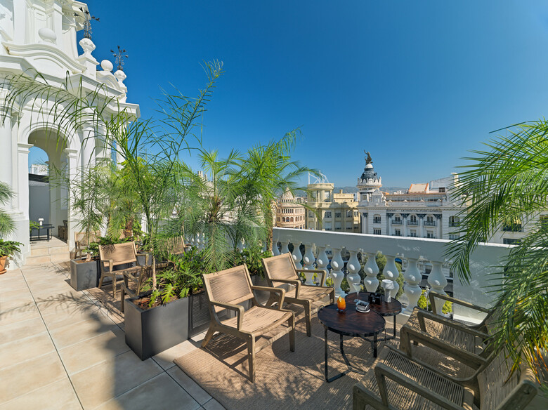 Hotel H10 Palacio Colomera
