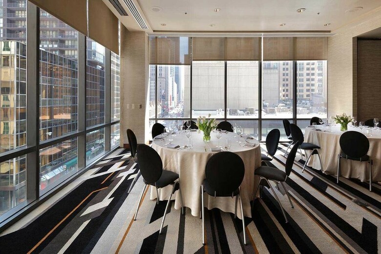 Hotel Eurostars Magnificent Mile