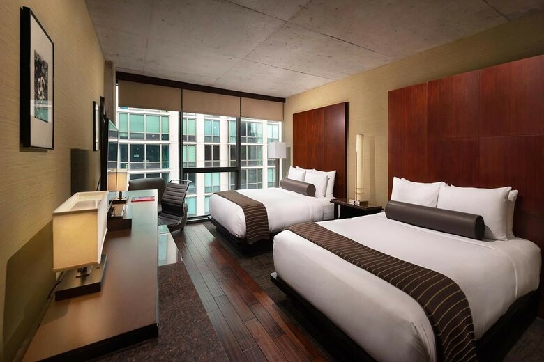 Hotel Eurostars Magnificent Mile