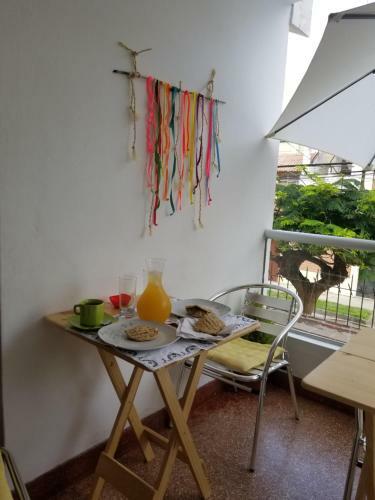 Hostal Malu House For Travelers And Backpackers