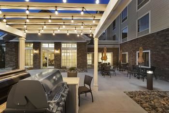 Hotel Homewood Suites By Hilton Fargo