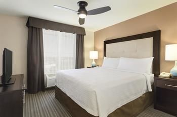 Hotel Homewood Suites By Hilton Fargo