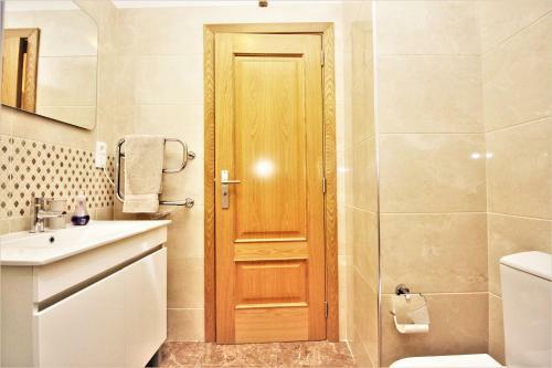 Topfloor Apartment With Exclusive Sea View