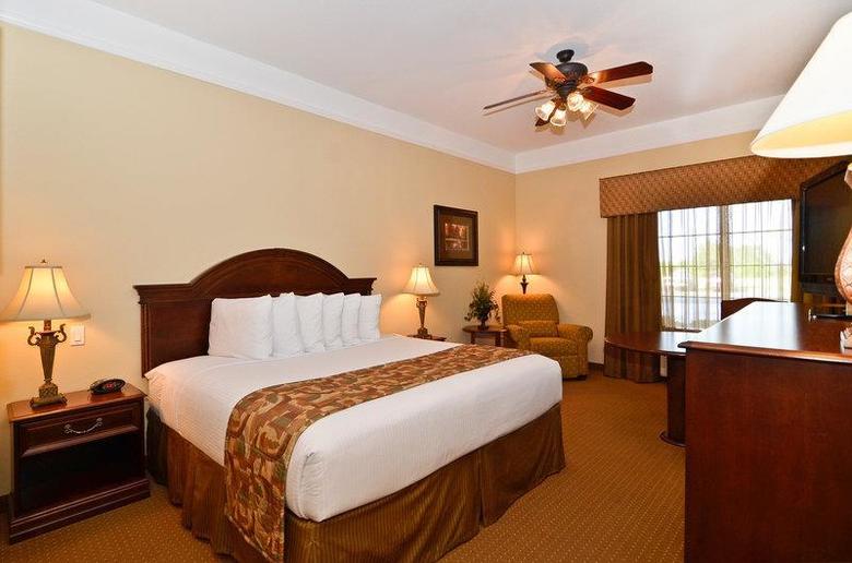 Hotel Best Western Monica Royale Inn  Suites