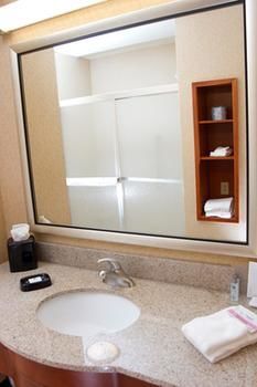 Hotel Hampton Inn And Suites East Hartford