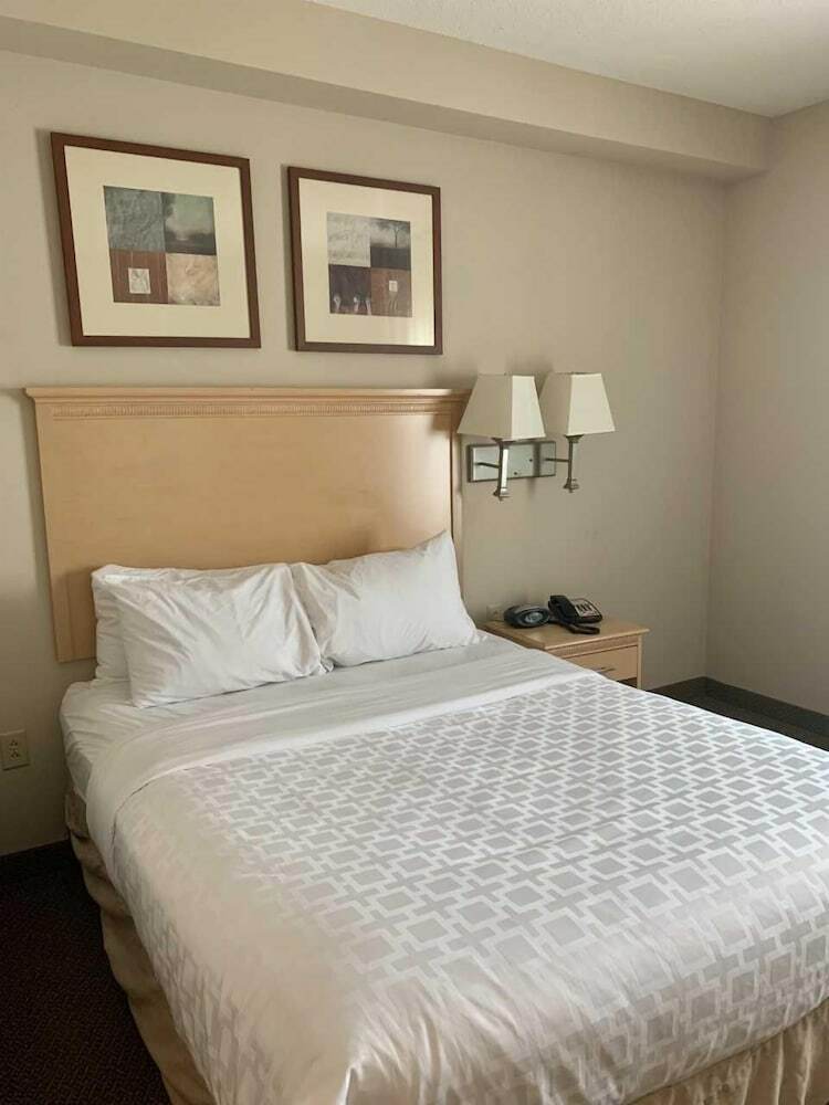 Hotel Candlewood Suites Harrisburg