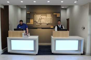 Holiday Inn Express Hotel & Suites Mansfield