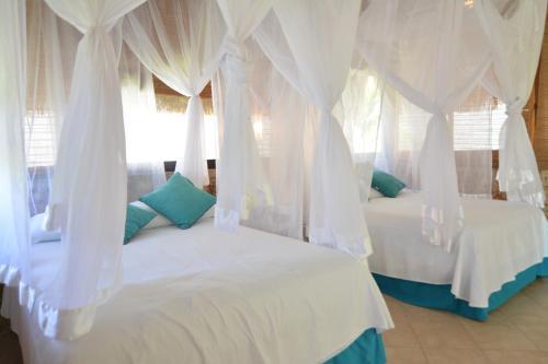 Hotel Cabanas Luxury