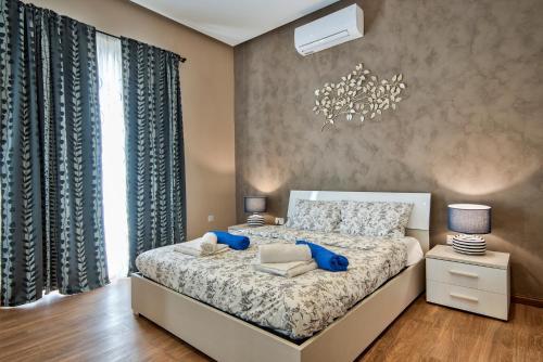 Carob Hills - Villa Blu