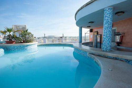 Sunflower Hotel