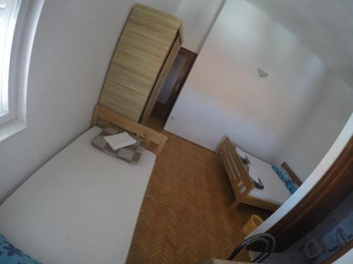Hostal Triple Room Biograd Na Moru 13281i