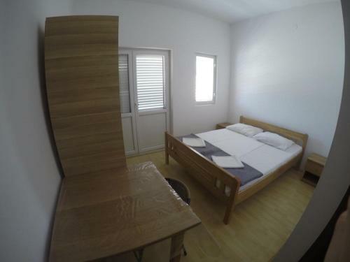Hostal Triple Room Biograd Na Moru 13281i