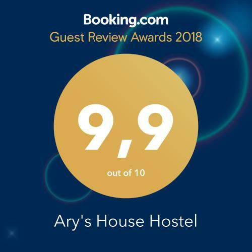 Ary's House Hostel