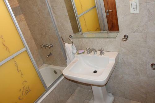 Hostal Sentite Como En Casa