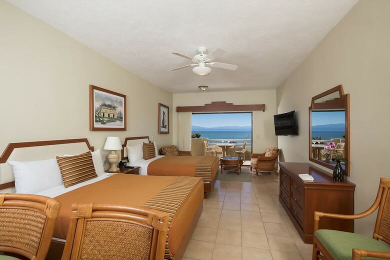 Hotel Paradise Village Beach Resort And Spa