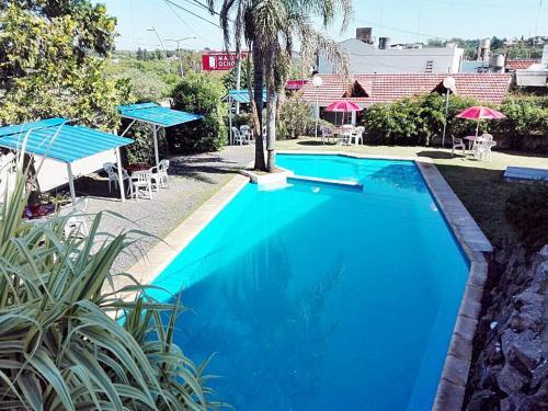 Hostal Del Lago Hotel