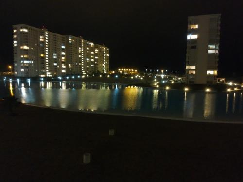 Apartamento Resort Laguna Bahia 711