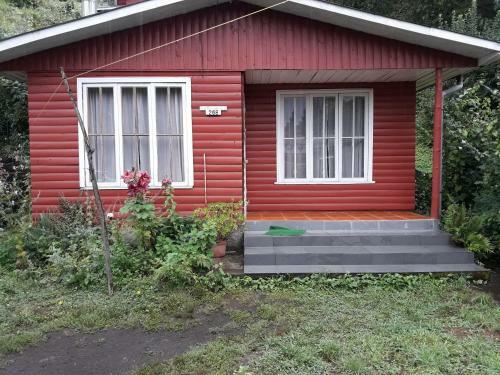Lodge Caba�aas Y Hostal Conaripe Sur De Chile