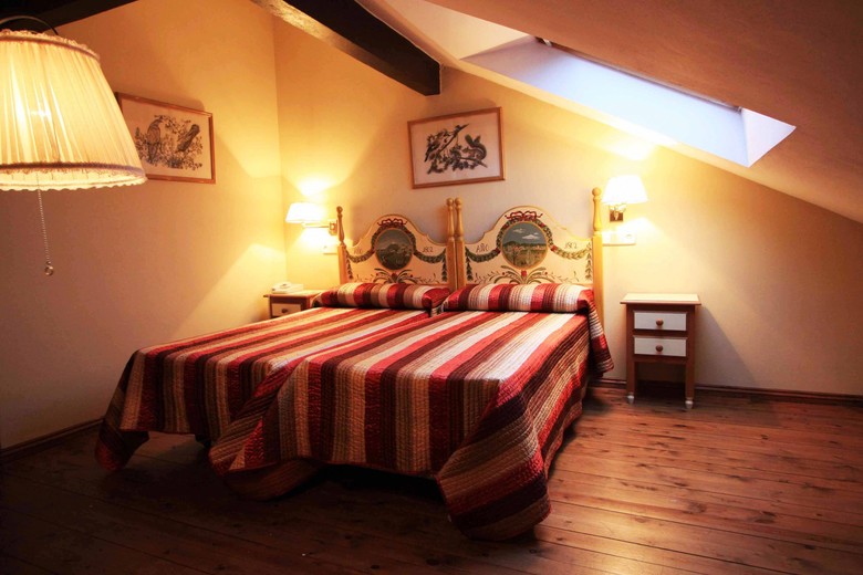 Hotel Casona Del Busto