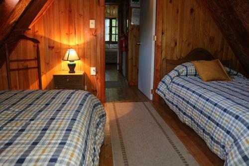 Hostal Y Caba�as De Los Reyes