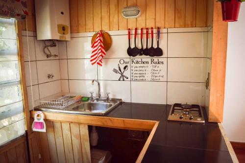Habitaci�n Con Cocina Y Ba�o Privado