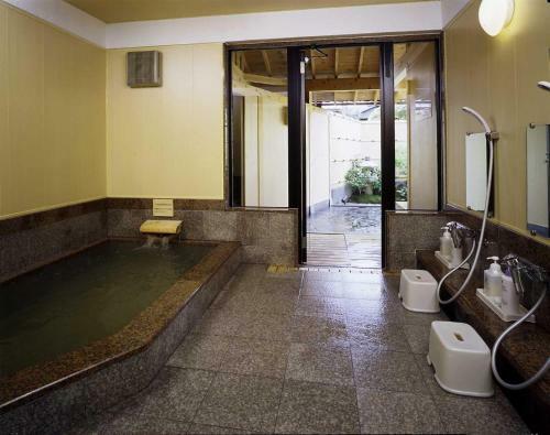 Japanese Ryokan Seryo