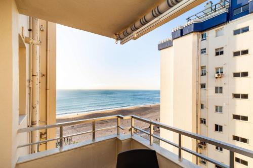 Elegante Apartamento Frente Al Mar