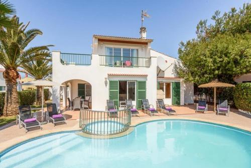Cala'n Blanes Villa Sleeps 9 Pool Air Con Wifi