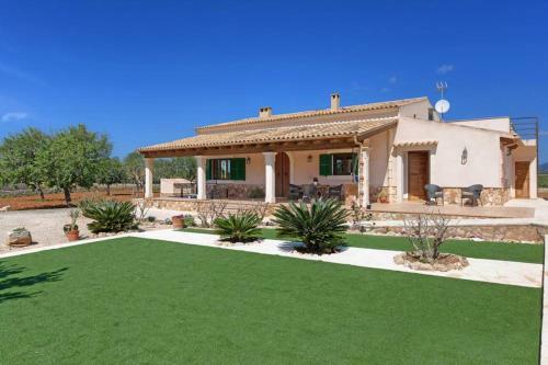 Cala Mondrago Villa Sleeps 6 Pool Air Con Wifi