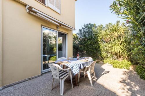 Cala San Vicente Villa Sleeps 5 Wifi