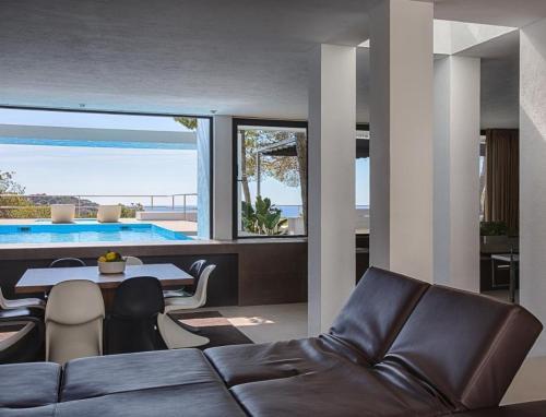 Cala Vadella Villa Sleeps 10 Pool Wifi