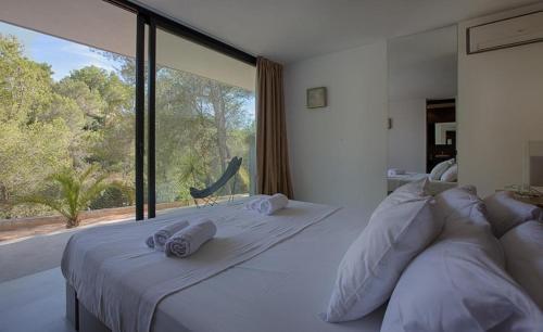 Cala Vadella Villa Sleeps 10 Pool Wifi