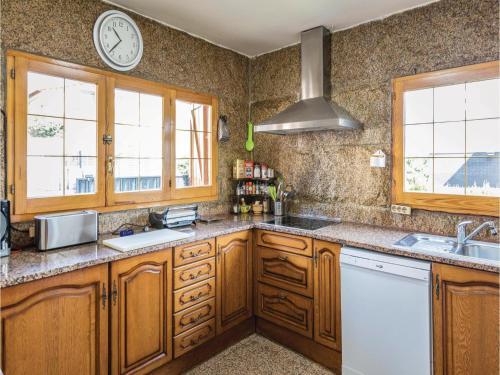 Seven-bedroom Holiday Home In Alella