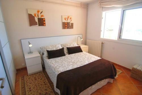 Arenys De Munt Villa Sleeps 4 Pool Wifi